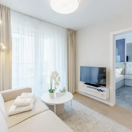 Apartament Młyńska 10 *